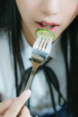 新梅金瓶徐少强98版国语