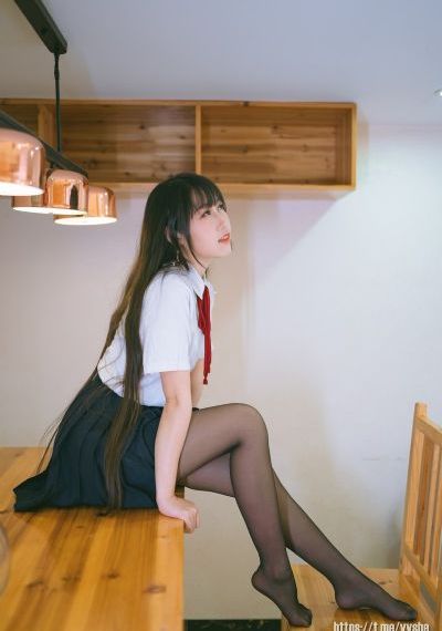 厨房掀开馊了裙子挺进电影