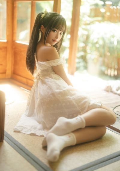 黑衣女人的香水