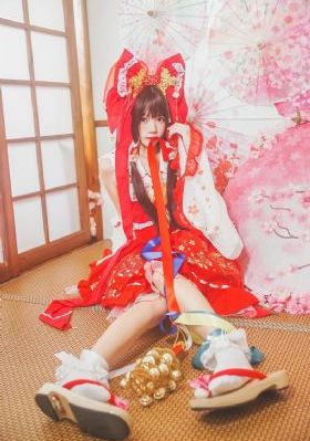 黑帮大佬爱上我的365天