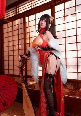 白丝美女被c