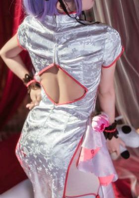 彼女彼女动漫在线观看